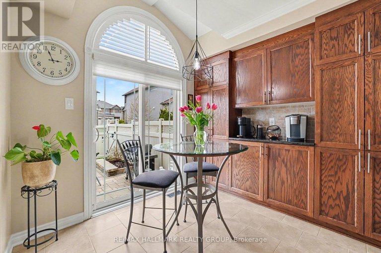 29687151/217-gossamer-street/mer-bleuebradley-estatesanderson-park/ottawa/ontario/K1W0B9_10