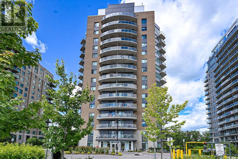 28554491/407-200-inlet-private/chatelaine-village/ottawa/ontario/K4A5H3_1