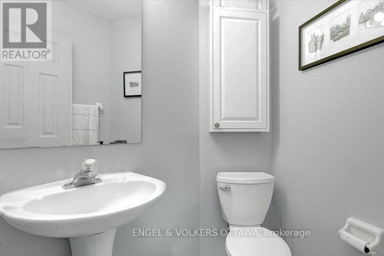 29642313/19-mullcraft-crescent/longfields/ottawa/ontario/K2J4P8_17