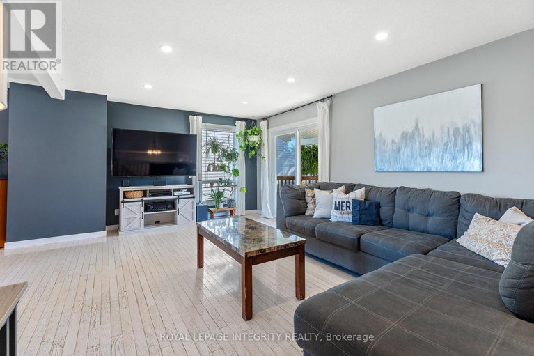 28896126/2217-lapointe-street/clarencerockland-twp/clarence-rockland/ontario/K0A1E0_15