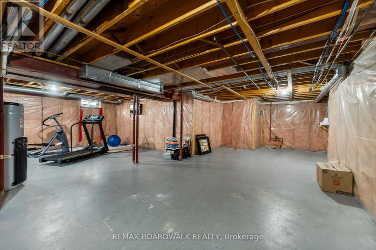 29449584/1813-elmridge-drive/beacon-hill-south/ottawa/ontario/K1J6S3_45