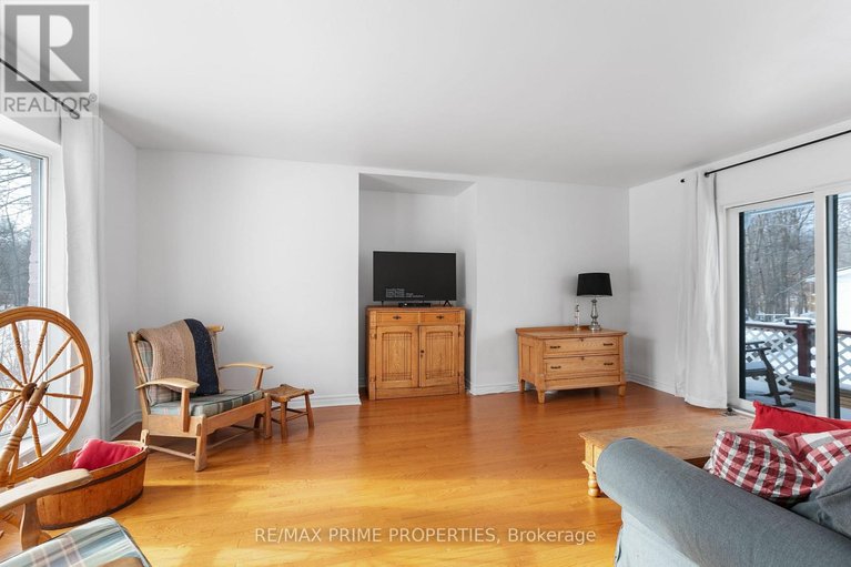 29613818/13475-crump-road/north-dundas-winchester-twp/north-dundas/ontario/K0C1H0_5