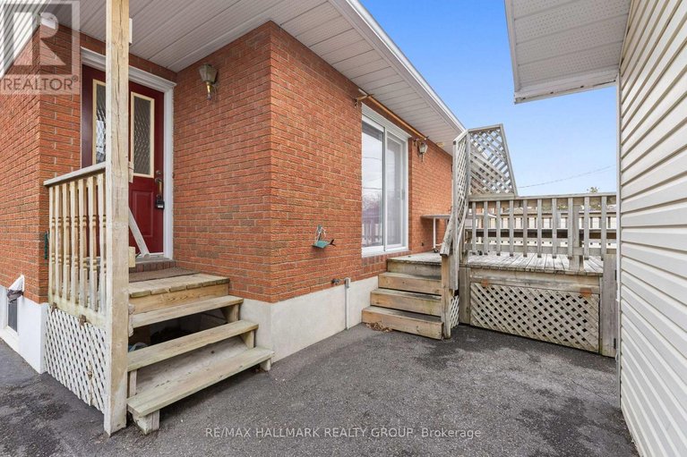 29615585/1310-ferguson-street/bel-air-heights/ottawa/ontario/K2C2K4_40