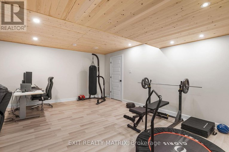 28647082/9-sarah-street/casselman/casselman/ontario/K0A1M0_21