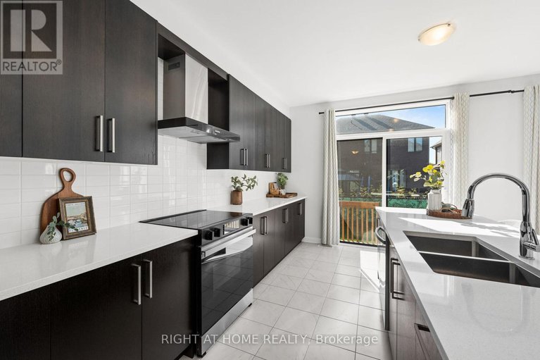 29060961/762-shoal-street/mahogany-community/ottawa/ontario/K4M0X5_21