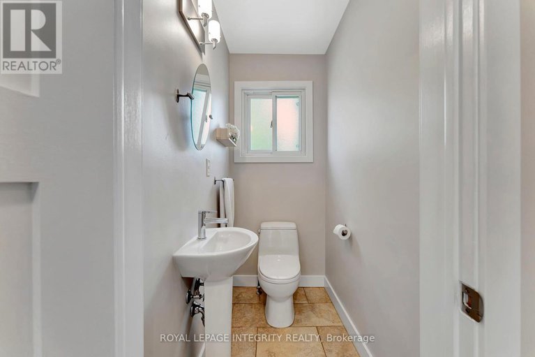 28621220/1150-albany-drive/bel-air-heights/ottawa/ontario/K2C2L3_19