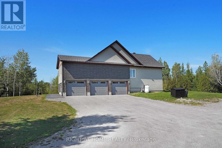 28818573/8833-copeland-road/btwn-franktown-rd-fallowfield-rd/ottawa/ontario/K0A1B0_3