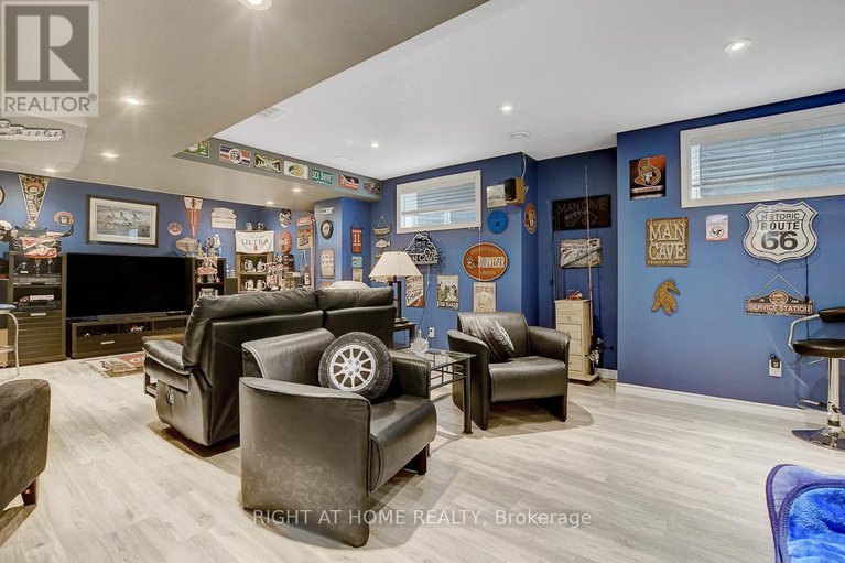 29641405/701-everlasting-crescent/springridgeeast-village/ottawa/ontario/K4A0K2_38