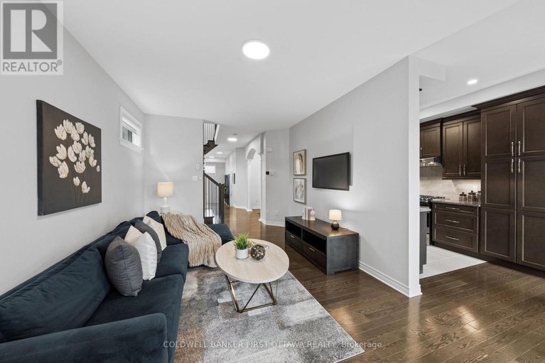 29624464/206-ancaster-avenue/woodroffe/ottawa/ontario/K2B5B3_8