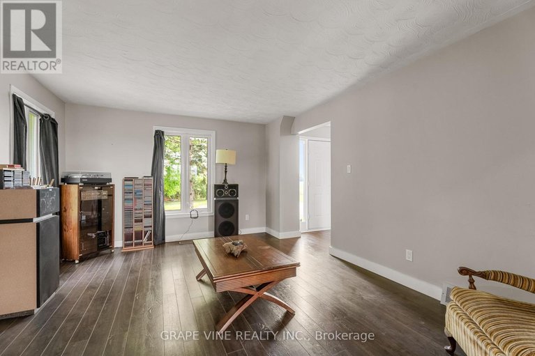 28599241/5073-rushmore-road/south-of-fallowfield-road/ottawa/ontario/K0A2Z0_9