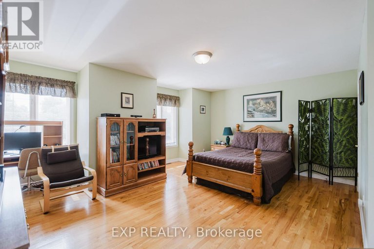 28808188/5472-wicklow-drive/manotick-village-manotick-estates/ottawa/ontario/K4M1C4_35
