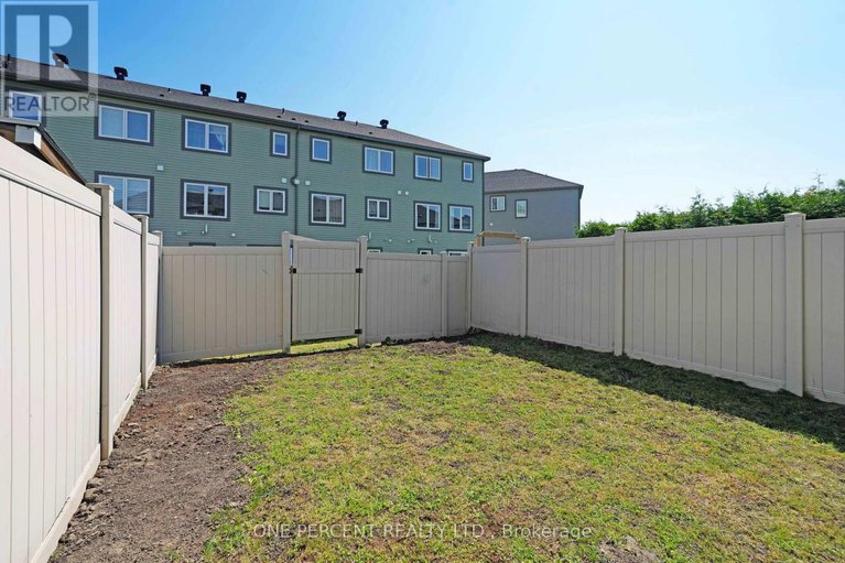 28549706/225-losino-crescent/emerald-meadowstrailwest/ottawa/ontario/K2V0E4_35