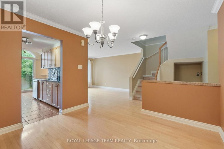 29089412/6201-arbourwood-drive/chapel-hill/ottawa/ontario/K1C7L6_8