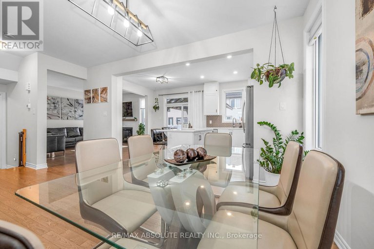 28752702/730-perseus-avenue/half-moon-bay/ottawa/ontario/K2J6V8_6