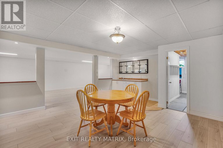 28989592/1582-sandy-hill-road/champlain-twp/champlain/ontario/K6A2R2_26