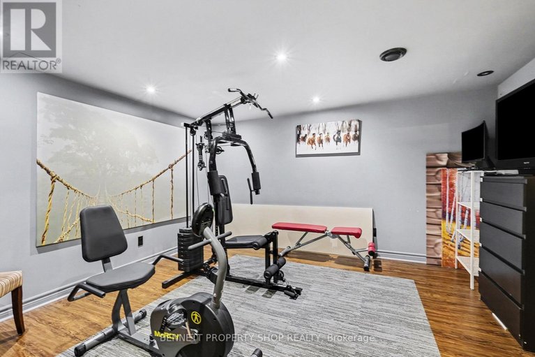 29640988/156-rutherford-court/beaverbrook/ottawa/ontario/K2K1N6_17