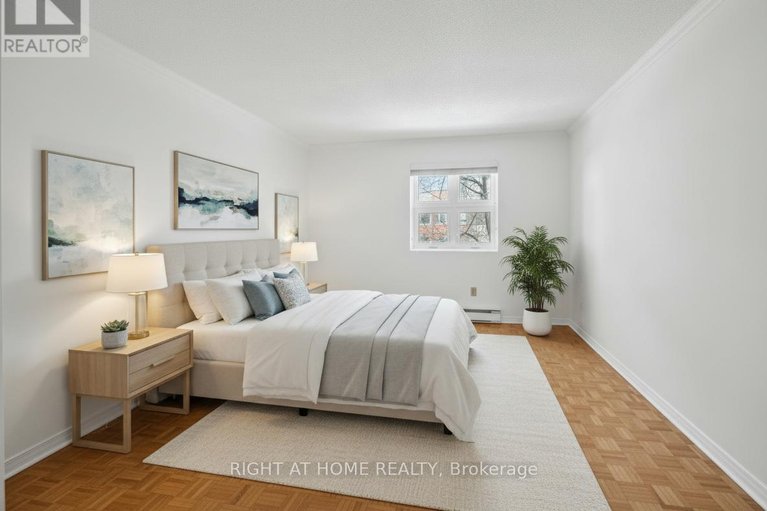 29675645/301-320-crichton-street-n/lindenlea/ottawa/ontario/K1M1W5_29