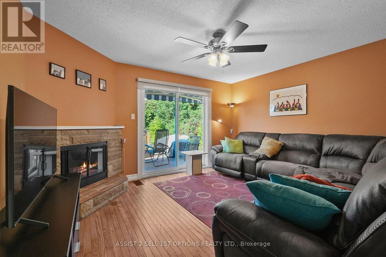 28876727/20-colfax-street/craig-henrywoodvale/ottawa/ontario/K2G0W5_15