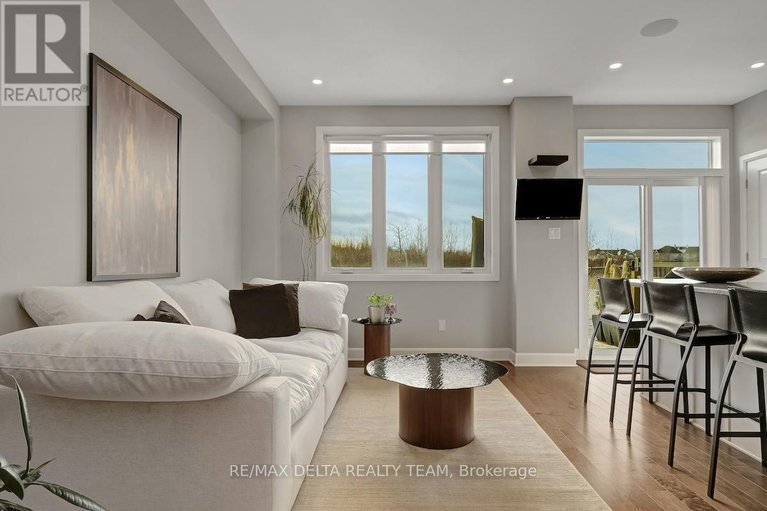 29444417/259-mountain-sorrel-way/avalon-west/ottawa/ontario/K4A1H5_15