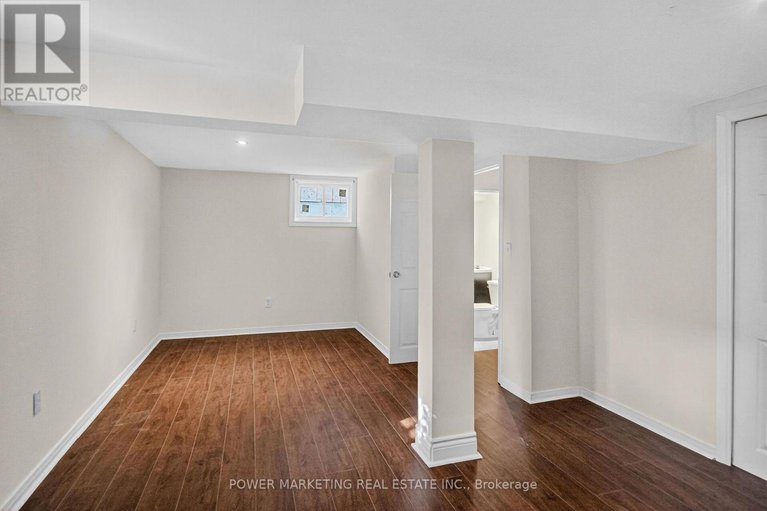 28690324/528-mutual-street/castle-heights/ottawa/ontario/K1K1C6_30