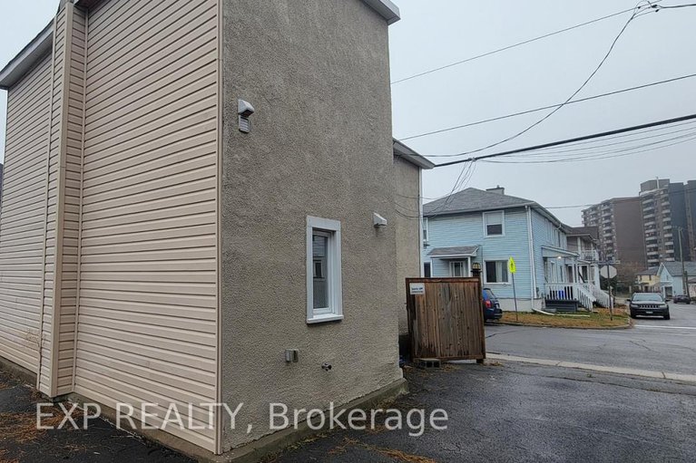 29170277/292-richelieu-avenue/vanier/ottawa/ontario/K1L6K3_35