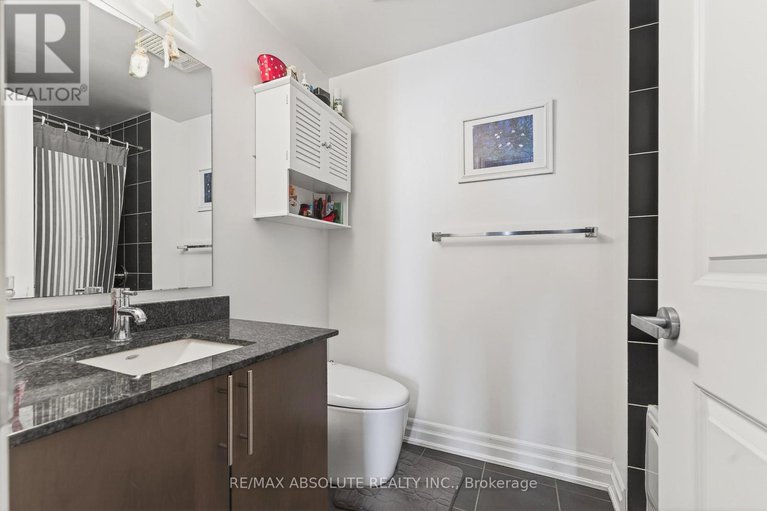 29373428/1209-90-landry-street/vanier/ottawa/ontario/K1L0A9_14