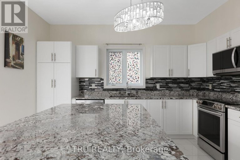28714500/18-gannet-street-w/carson-meadows/ottawa/ontario/K1K4T7_17