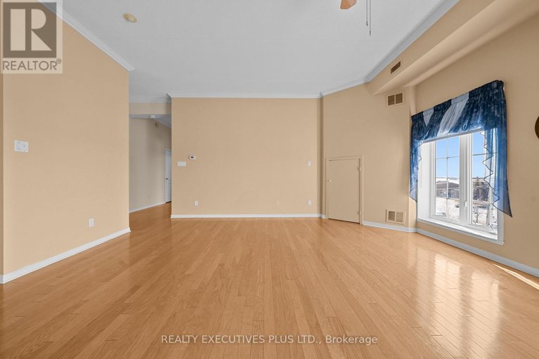 29587855/407-2921-laurier-street/town-of-rockland/clarence-rockland/ontario/K4K1V2_15