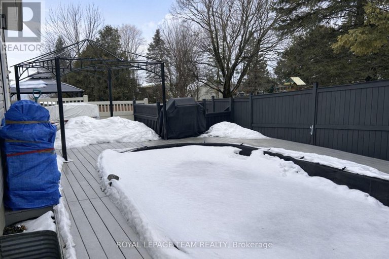 29264458/333-antigonish-avenue/springridgeeast-village/ottawa/ontario/K4A0T9_37