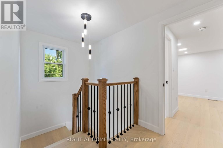 28705637/2700-priscilla-street/britannia/ottawa/ontario/K2B7E2_21