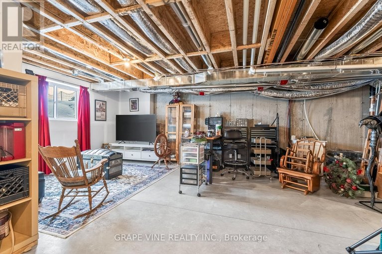 29642085/650-fisher-street/north-grenville-twp-kemptville-south/north-grenville/ontario/K0G1J0_37