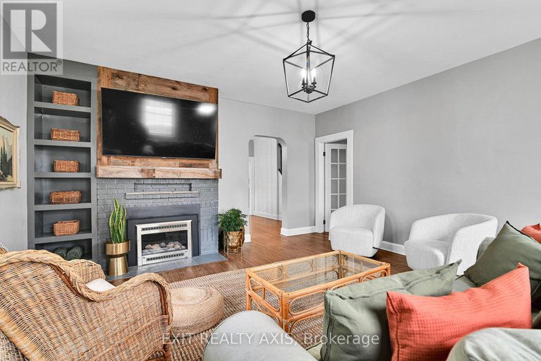 28474942/208-clothier-street-e/kemptville/north-grenville/ontario/K0G1J0_7