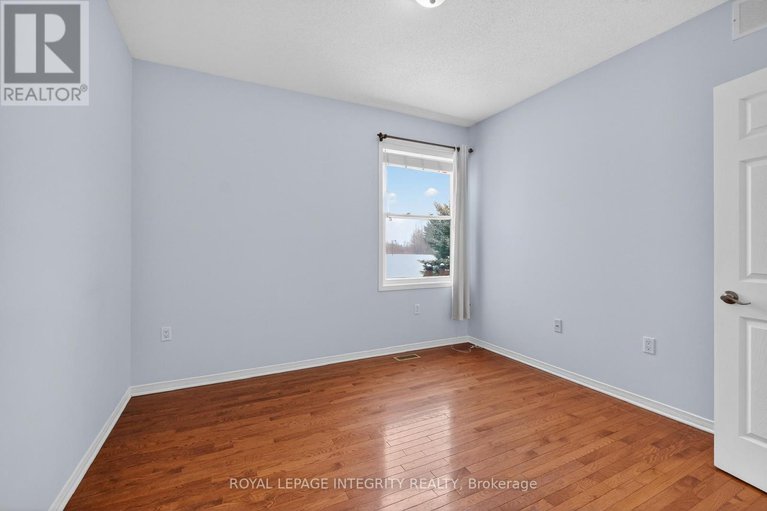 29356022/657-country-trail-private/carlsbad-springs/ottawa/ontario/K0A1K0_21