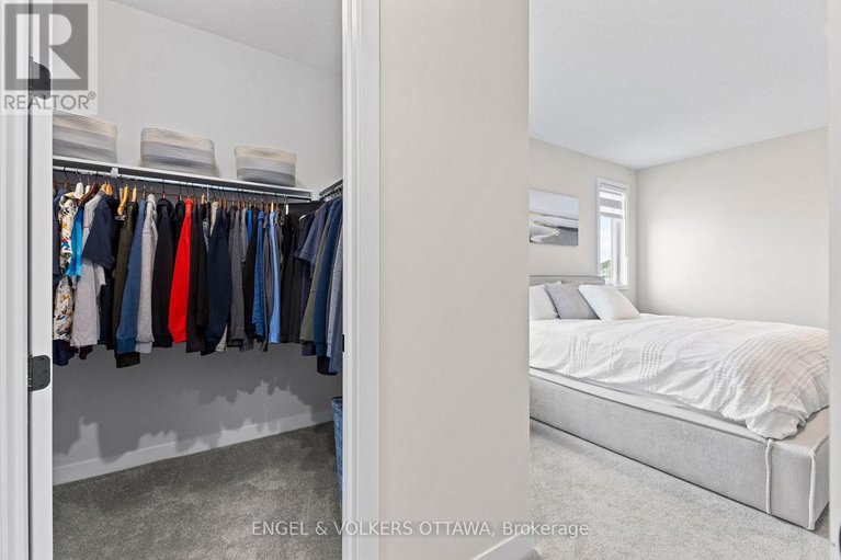 29018606/119-green-ash-avenue/goulbourn-twp-from-franktown-rdsouth-to-rideau/ottawa/ontario/K0A2Z0_24