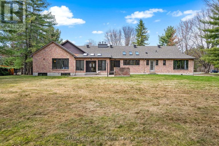 28227468/108-margaret-anne-drive/huntley-ward-south-east/ottawa/ontario/K0A1L0_44