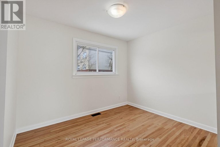 29574553/630-borthwick-avenue/castle-heightsrideau-high/ottawa/ontario/K1K2L9_11