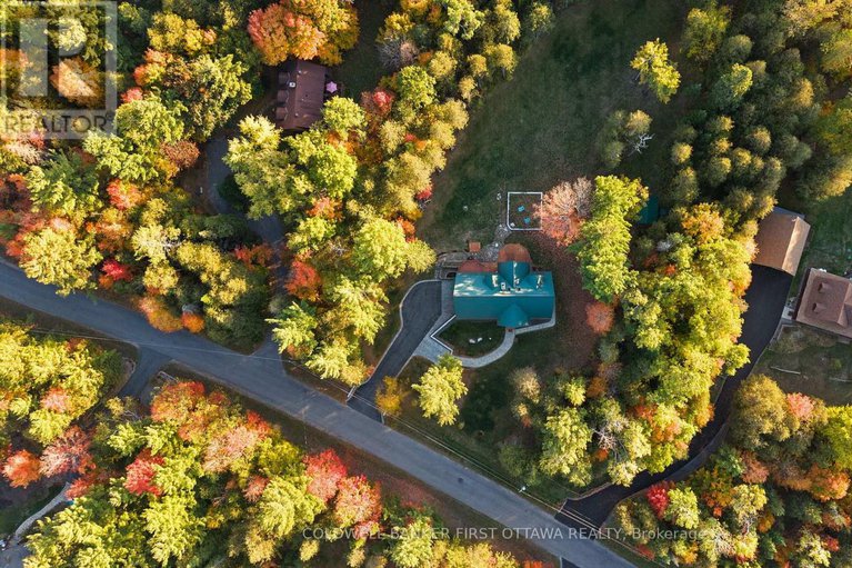 28975312/9-lucas-lane/remainder-of-stittsville-area/ottawa/ontario/K2S1S5_43