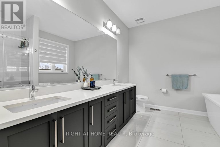 29351137/785-cappamore-drive/half-moon-bay/ottawa/ontario/K2J6V6_20