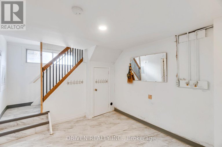 28353982/1266-walkley-road/ellwood/ottawa/ontario/K1V6P7_23