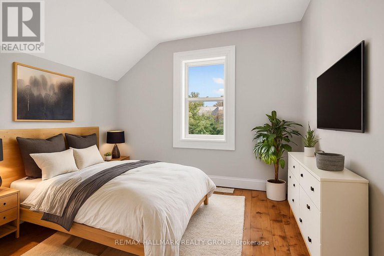 28983025/45-carleton-street/almonte/mississippi-mills/ontario/K0A1A0_8