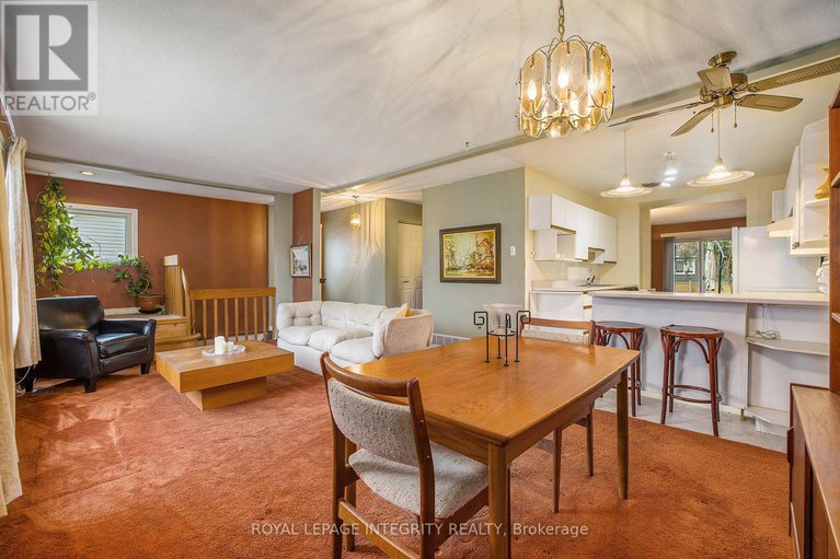 29122142/9-shouldice-crescent/glencairnhazeldean/ottawa/ontario/K2L1M8_8