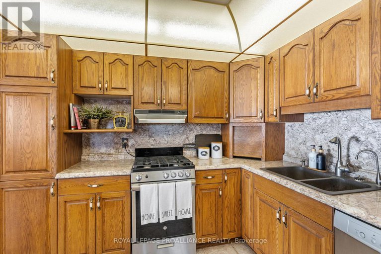 29047761/1185-county-road-2-road-e/augusta-twp/augusta/ontario/K6V5T1_6