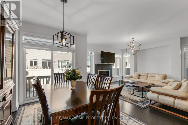 29225023/249-fountainhead-drive/mer-bleuebradley-estatesanderson-park/ottawa/ontario/K1W0H4_13