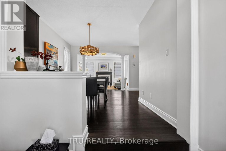 29443424/126-pinelock-street/emerald-meadowstrailwest/ottawa/ontario/K2M0L5_5