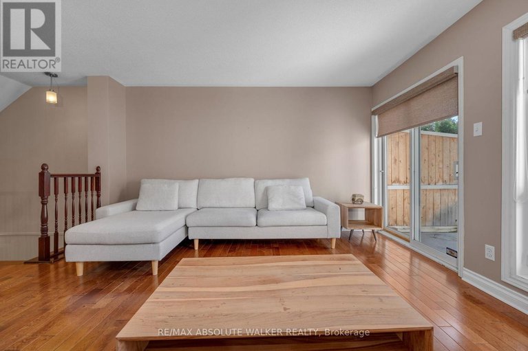 28933682/1647-locksley-lane/beaconwood/ottawa/ontario/K1J1B6_7