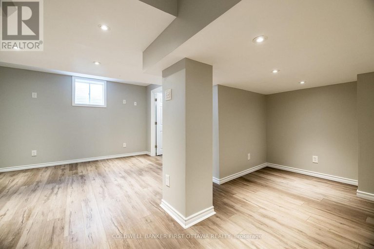 28428196/170-flowing-creek-circle/emerald-meadowstrailwest/ottawa/ontario/K2M0K2_29
