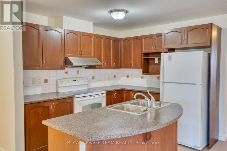 29240132/7-176-paseo-private/centrepointe/ottawa/ontario/K2G4N7_6