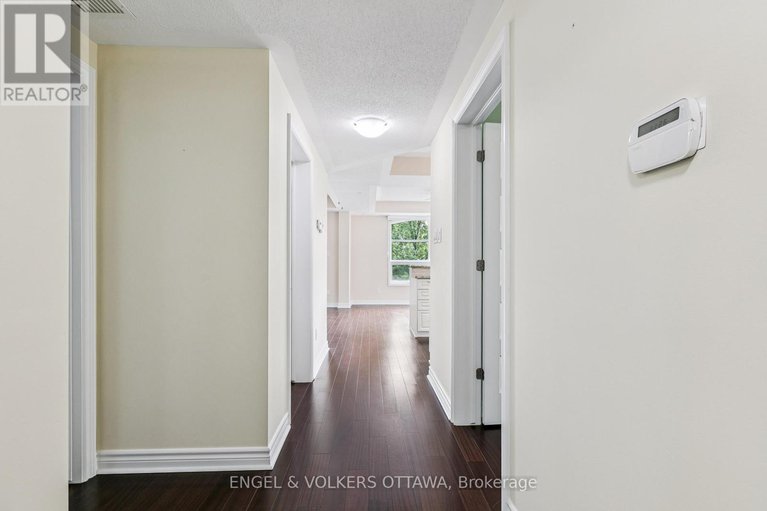28829655/101-160-montblanc-private/convent-glen-north/ottawa/ontario/K1C0B8_7