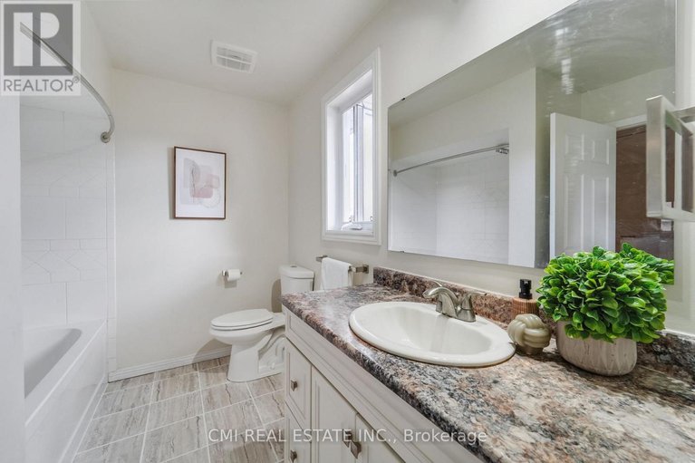 28790465/49-495-sidney-drive/fallingbrookpineridge/ottawa/ontario/K4A2W6_15