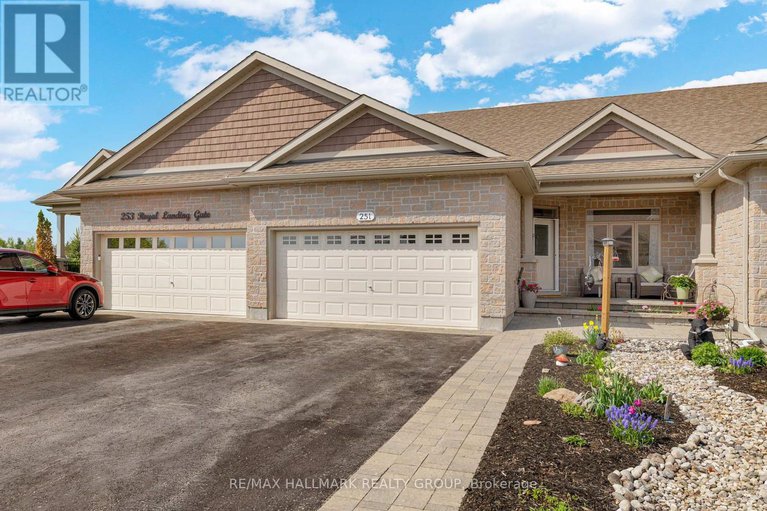28308589/251-royal-landing-gate/north-grenville-twp-kemptville-south/north-grenville/ontario/K0G1J0_2